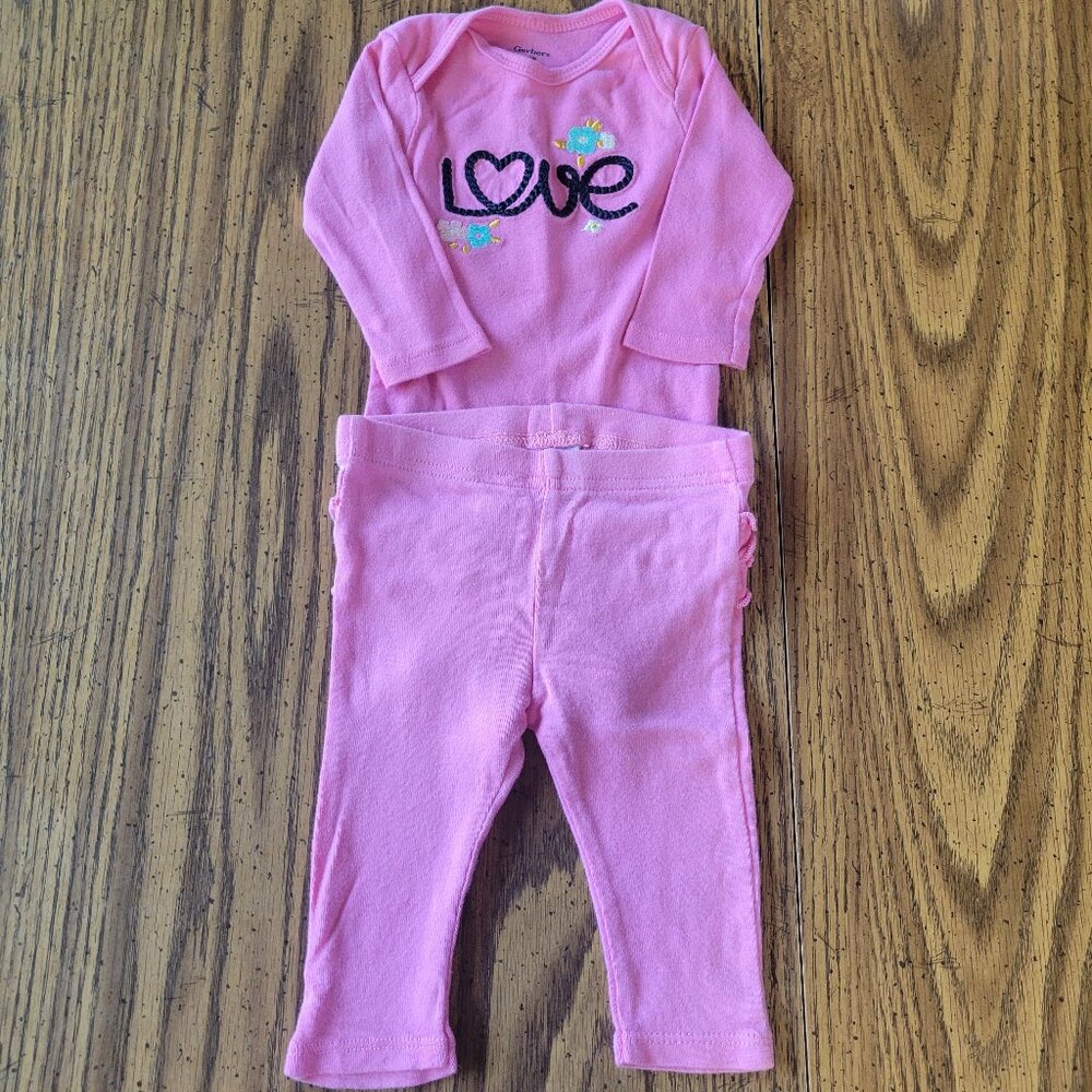 Gerber Baby Girl Outfit 0-3M Pink Love Onesies Bodysuit & Ruffle Pants Set